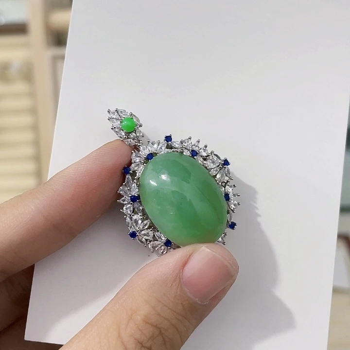 翡翠未镶嵌颈饰天然翡翠