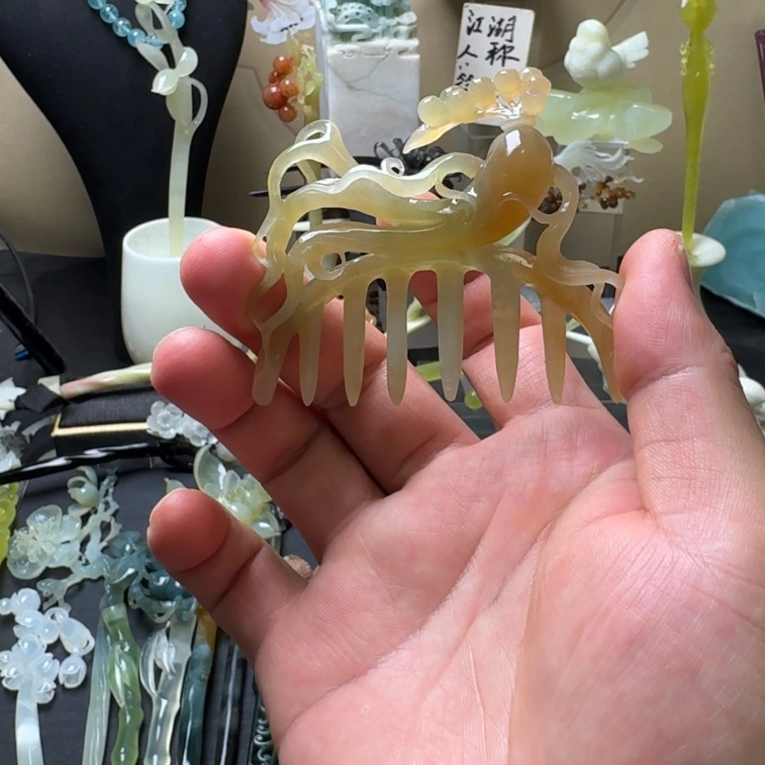 蛇纹石玉未镶嵌发饰