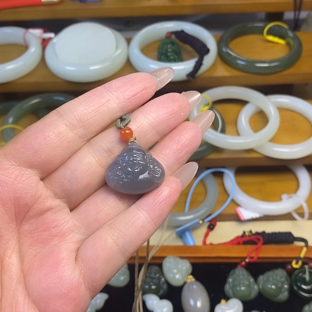 优***仔和田玉手镯未镶嵌