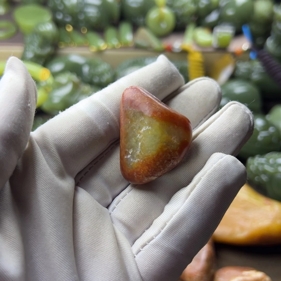 岫岩老玉（透闪石质玉）未镶嵌把件