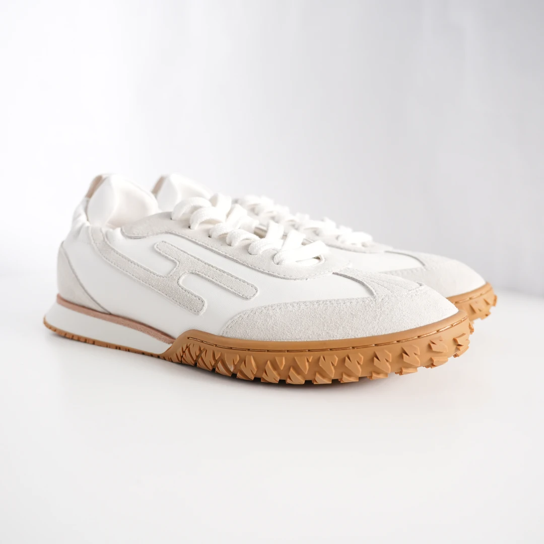 2025新款时尚休闲鞋卡其潮流复古低帮单鞋百搭系带女款经典阿甘鞋