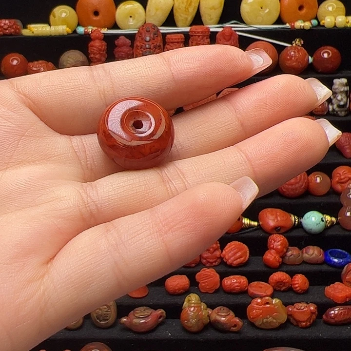 修***语南红玛瑙未镶嵌卡17.6