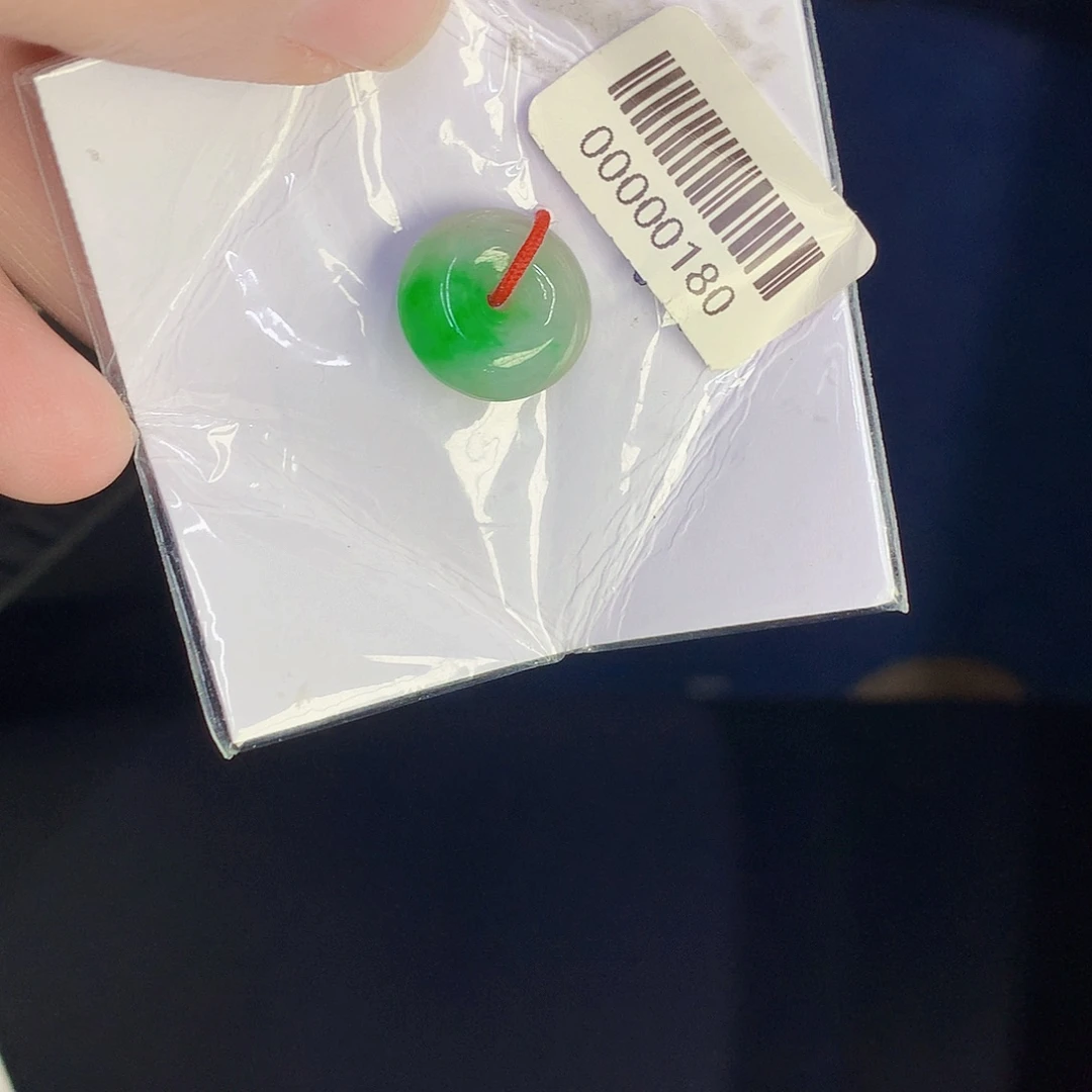 翡翠未镶嵌颈饰000000000