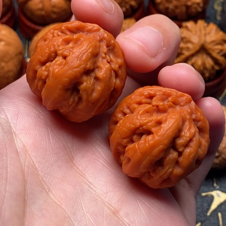 撒***蜢文玩核桃吊坠京八棱