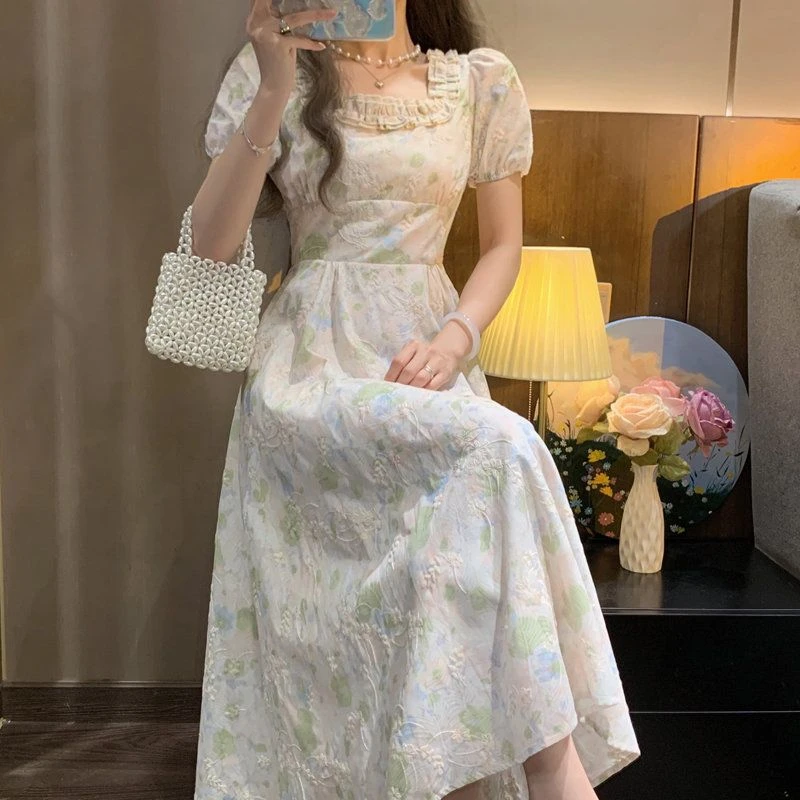 法式艺术生风格小众设计别致气质名媛温柔系方领碎花洋装女夏季