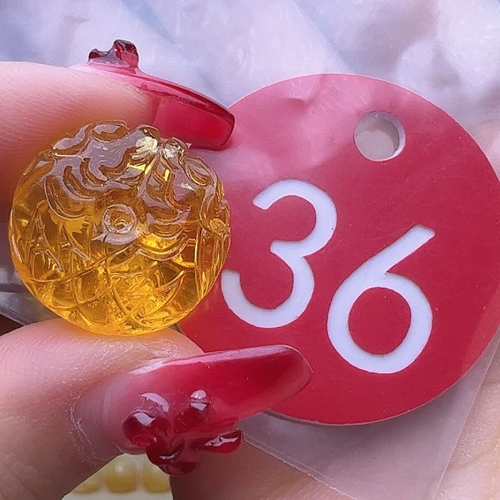 蜜蜡裸石未镶嵌18.2/8.7mm 净水 龙扣