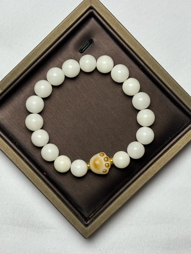 A695 白玉菩提猫爪10mm手串