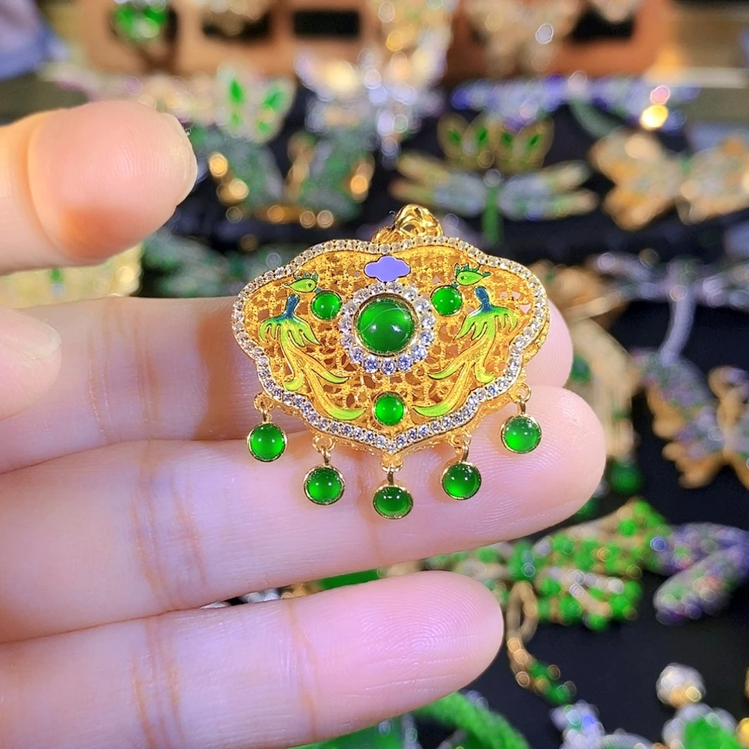 颈饰银S925镶嵌翡翠