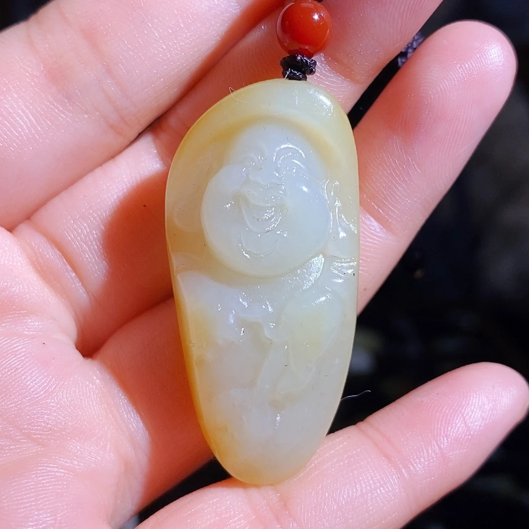 和田玉颈饰未镶嵌