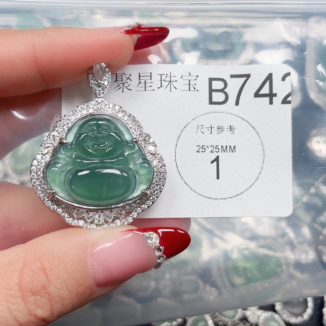 翡翠颈饰未镶嵌翡翠742