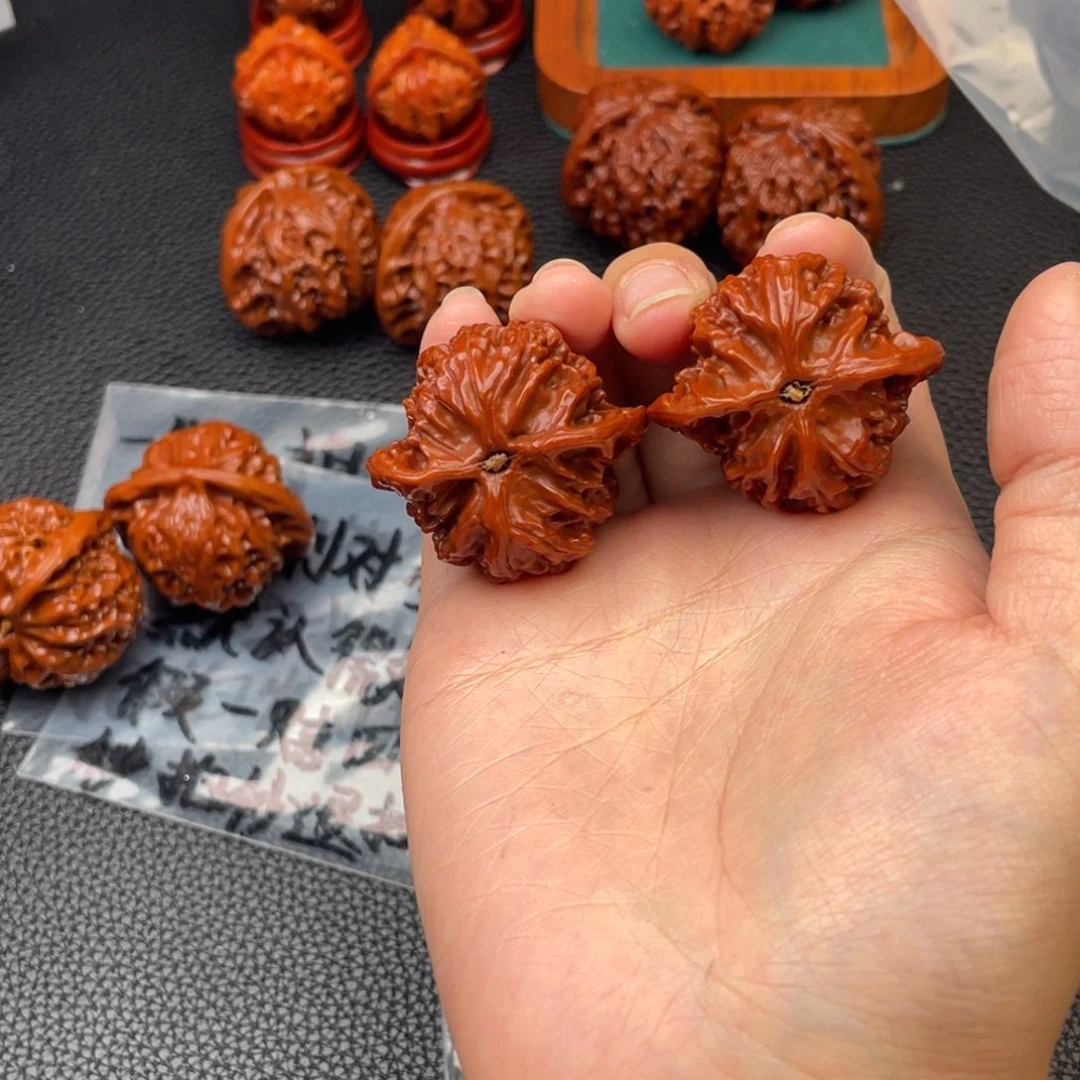 文玩核桃把件6000福利