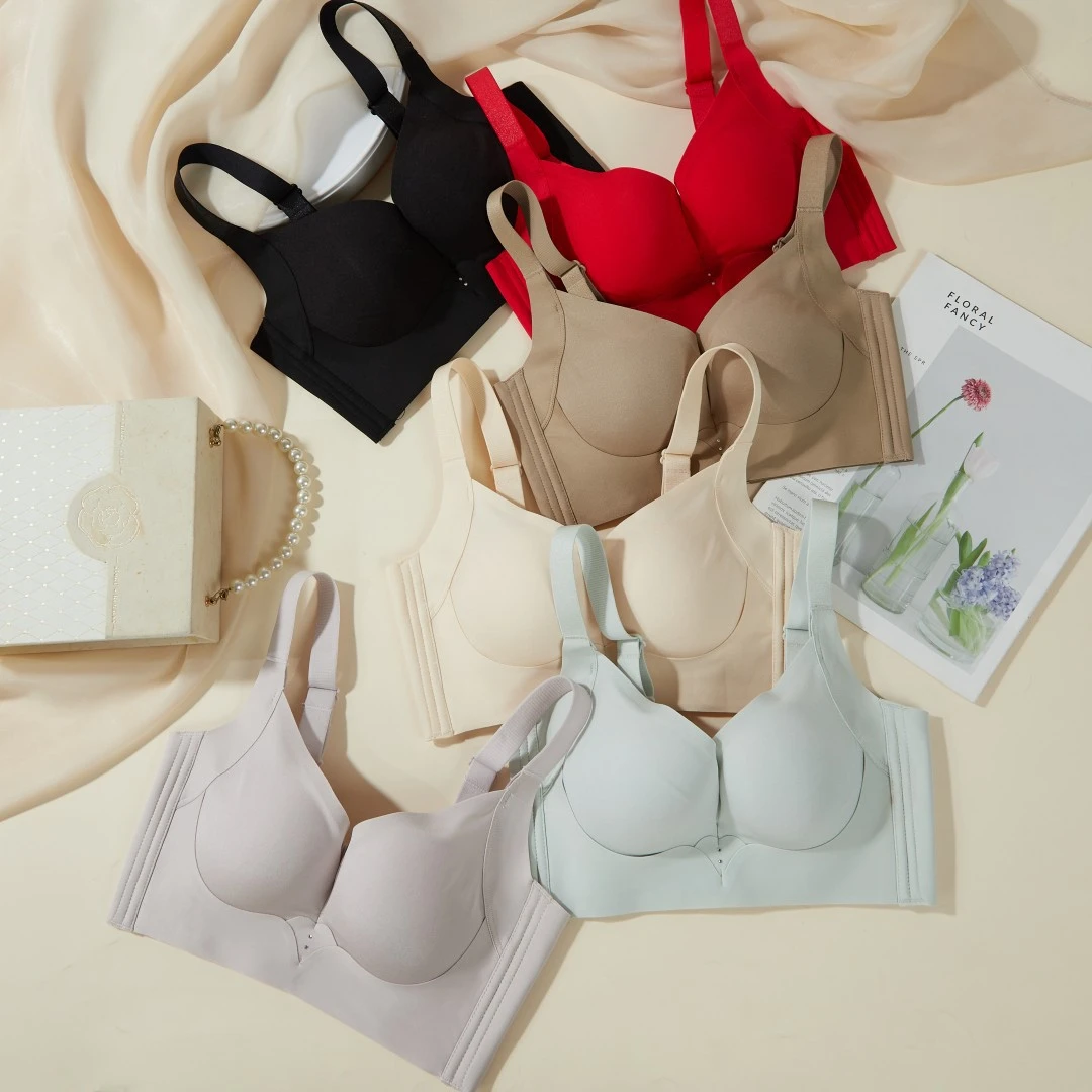 无钢圈中厚滑滑杯文胸聚拢舒适透气收副乳调整型无痕光面内衣