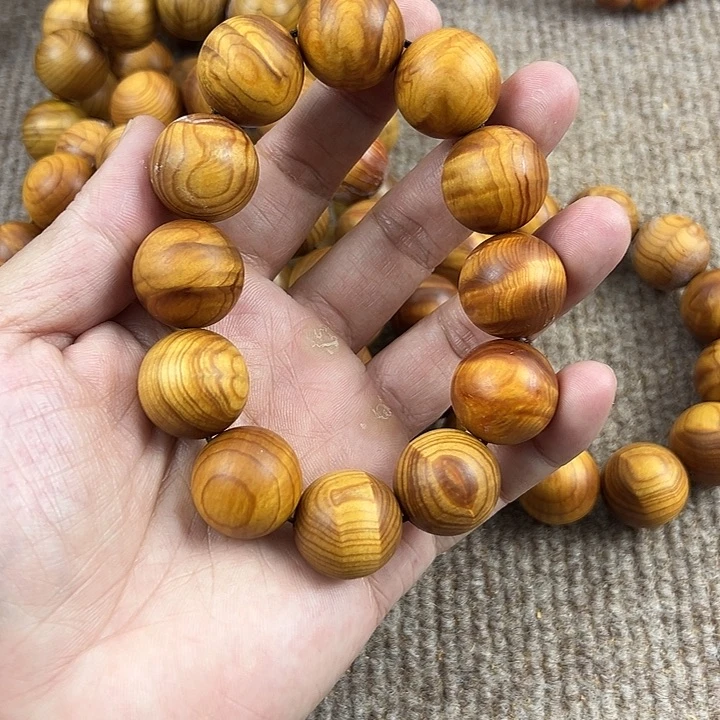 木城口2.0崖柏。。。。。。。。。。。。。