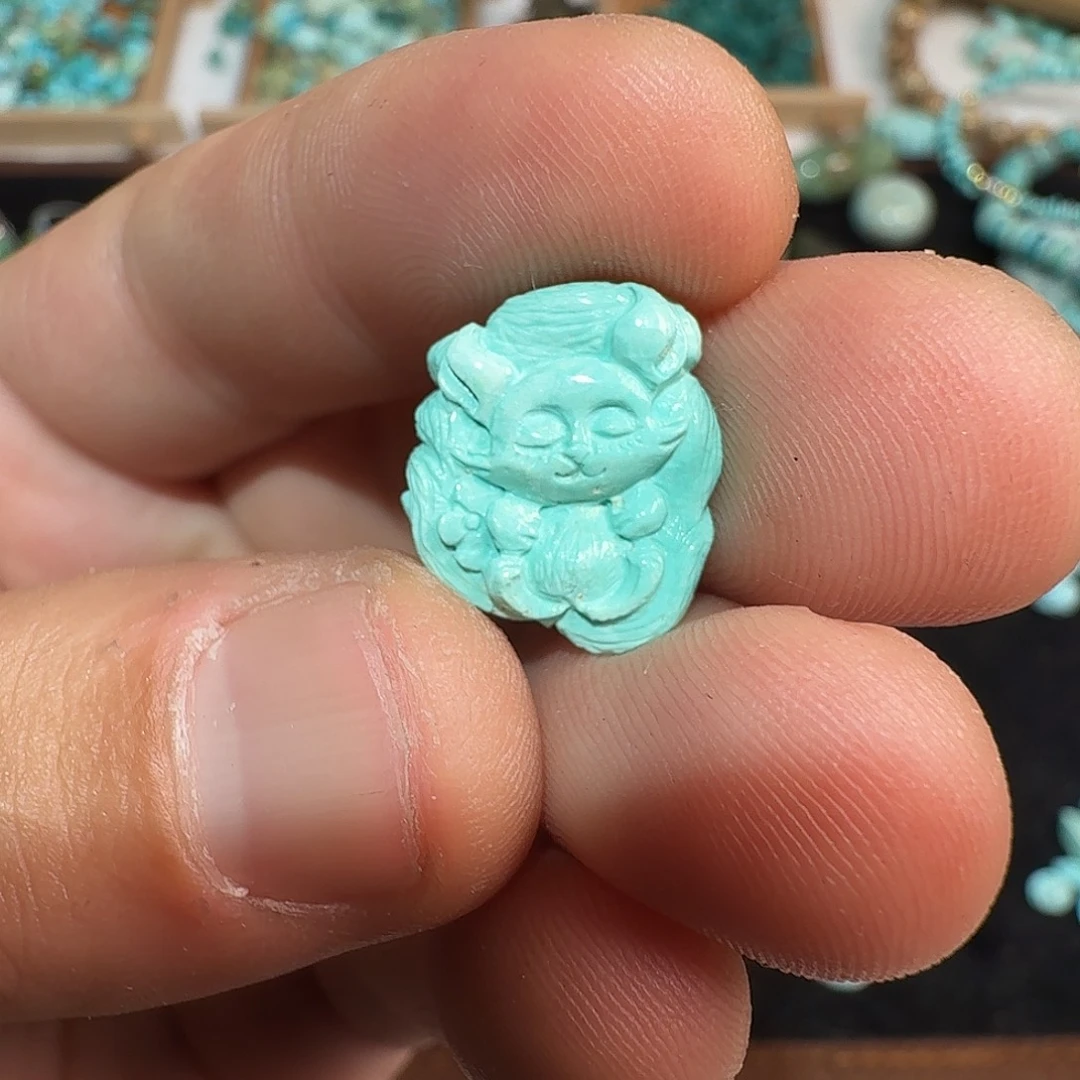 南红玛瑙未镶嵌珠宝奇石