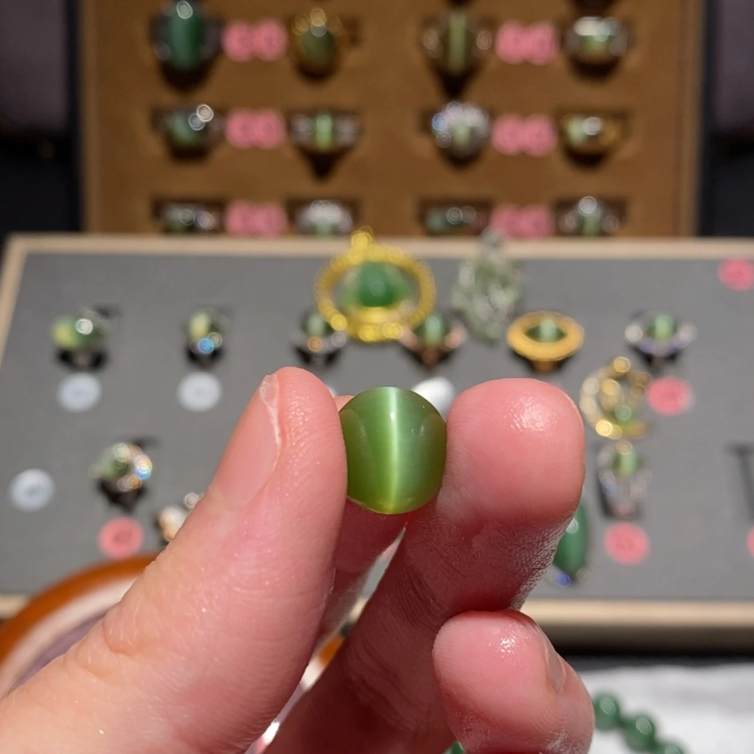 和田玉未镶嵌戒指