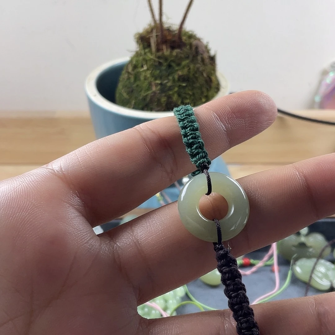 手链未镶嵌和田玉