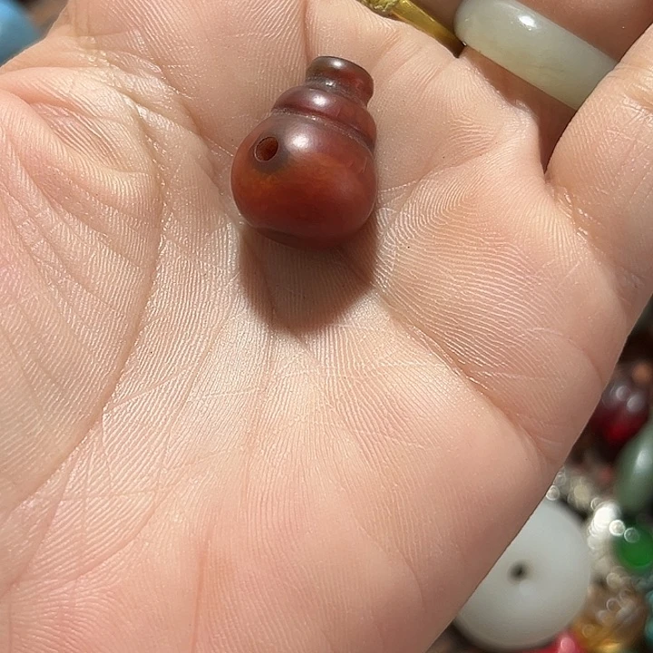 A***@瓷片我是赵贵芳？！你在那里上班