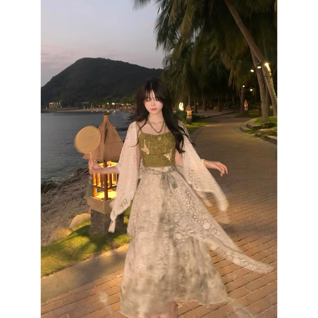 新中式国风套装女温柔剪花蝴蝶结吊带开衫一整套ootd穿搭新款套装