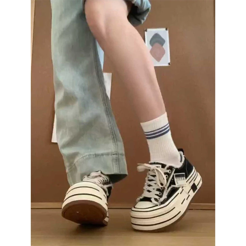 小个子厚底乞丐风帆布鞋女2025年新款运动休闲百搭松糕板鞋潮