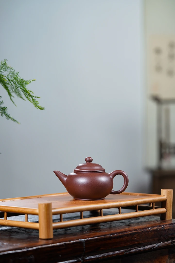 水平壶，黄龙山原矿底槽清，容量160cc，民间艺人精工手制。