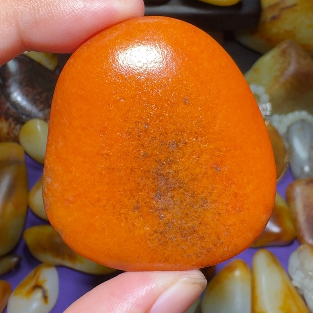 我***和田玉未镶嵌颈饰