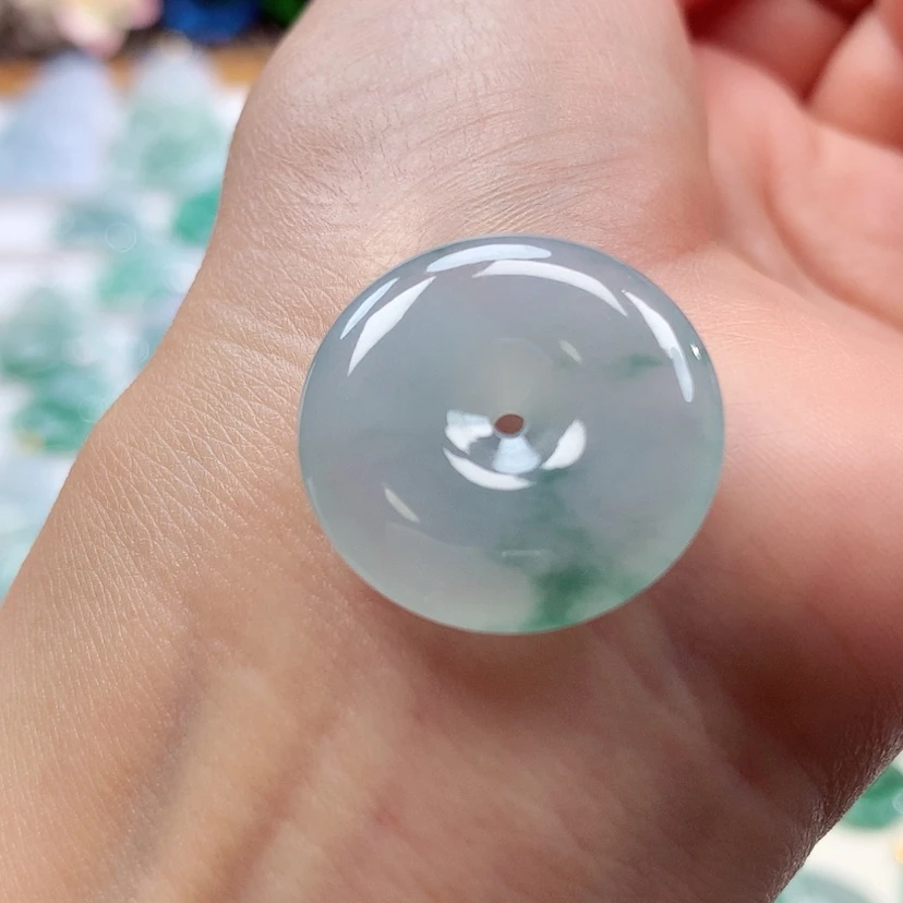 【闪购商品】翡翠未镶嵌吊坠(不含链)