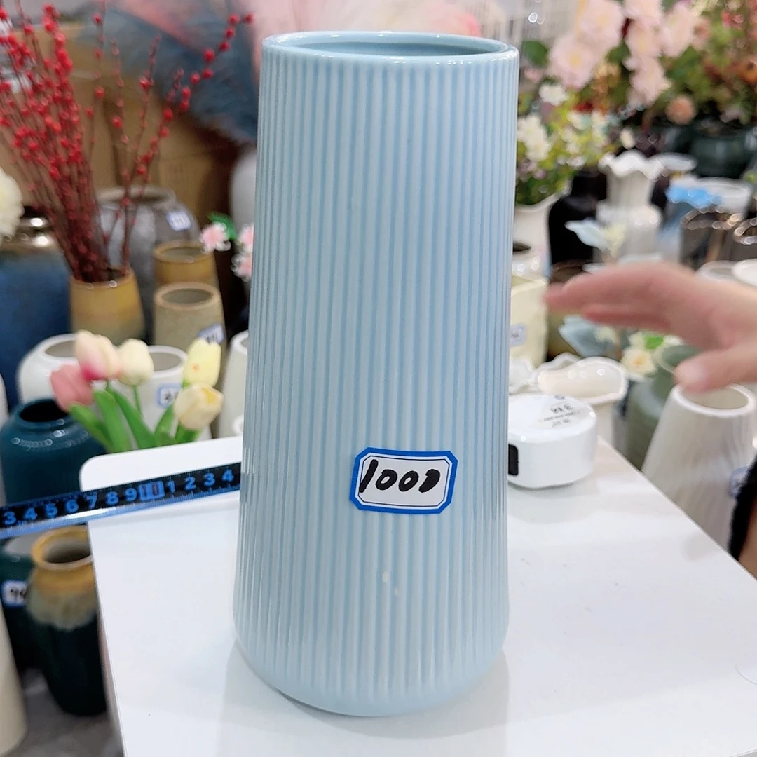 *****1000号陶瓷高25厘米微瑕一个