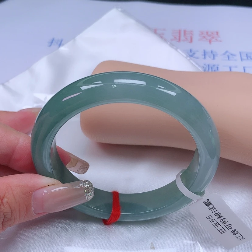 【闪购商品】未镶嵌手镯翡翠5455，