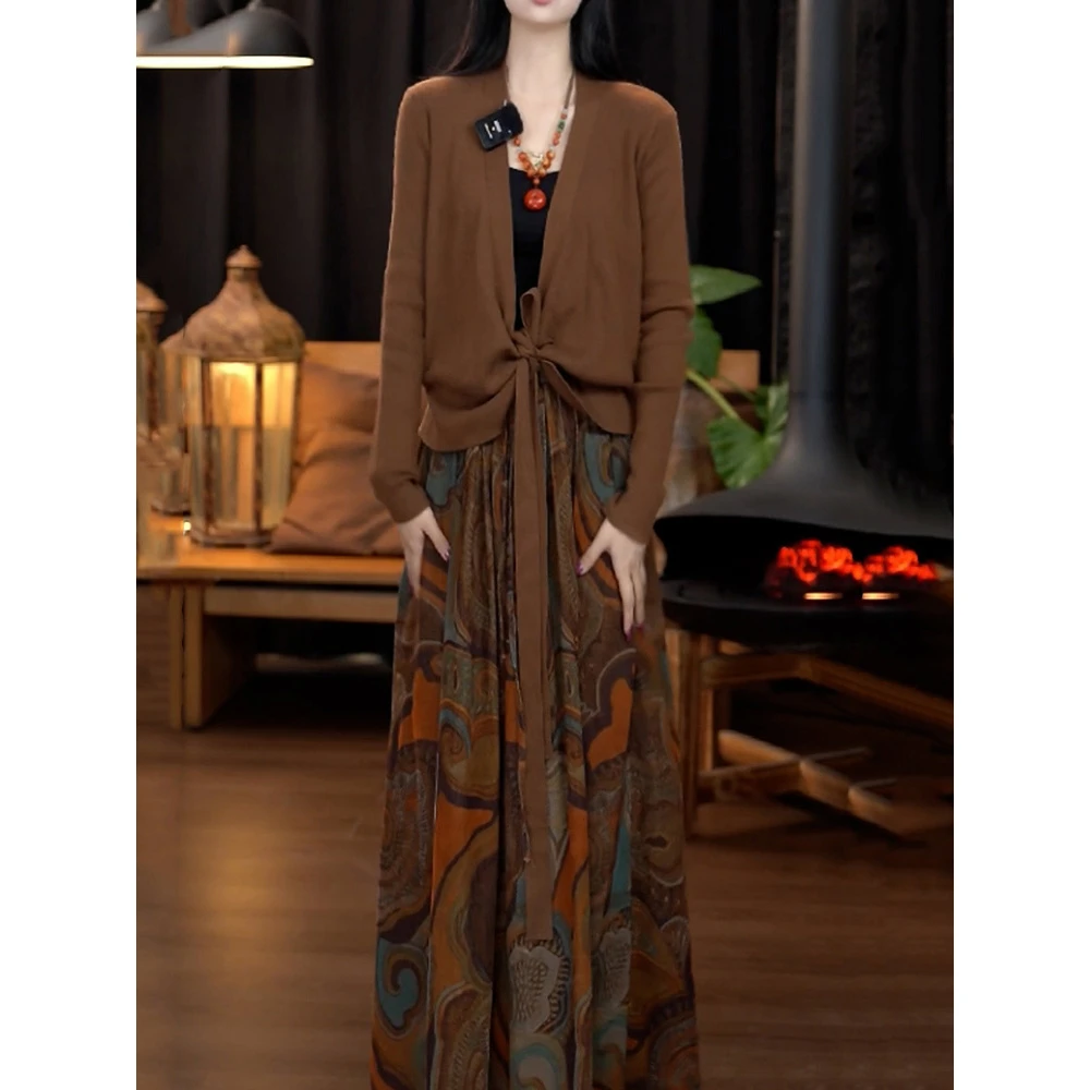 复古民族风休闲裙套装2026春季新款简约百搭针织开衫+印花半身裙