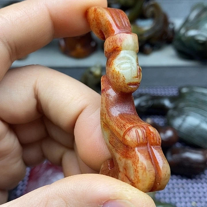 未镶嵌蛇纹石玉颈饰