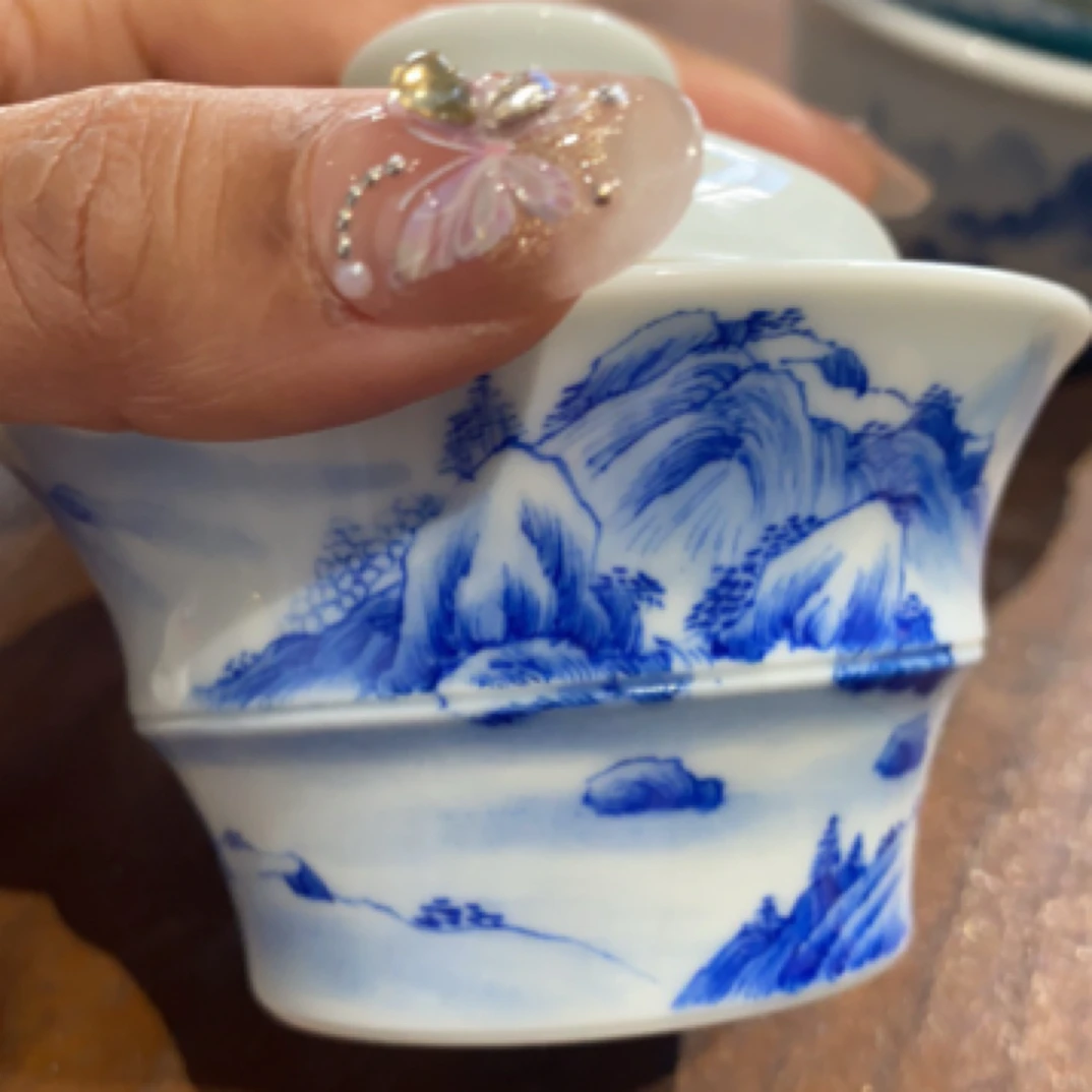 景德镇手工手绘山水盖碗