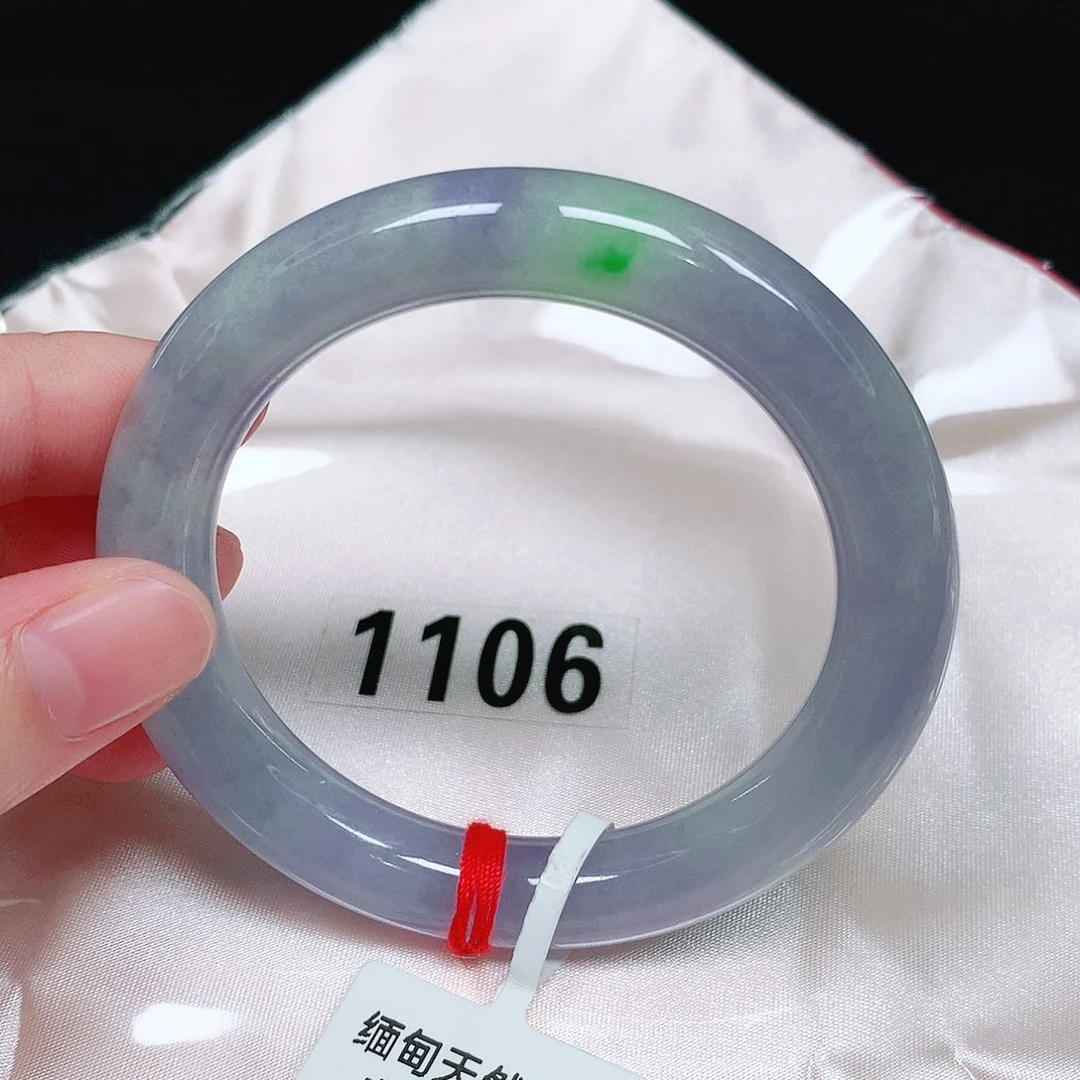 翡翠未镶嵌手镯（圆镯）