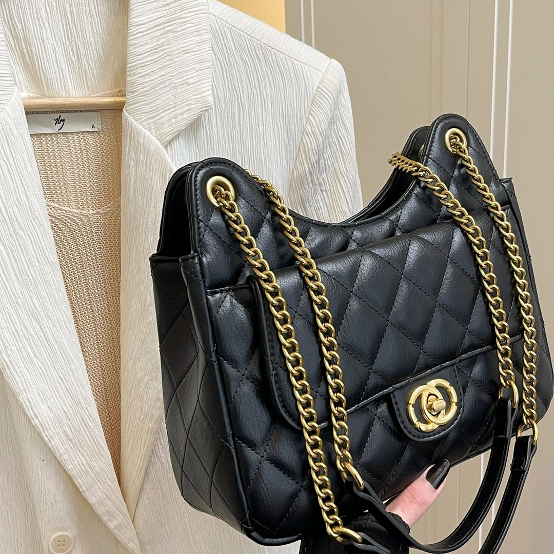 香港正品爆款小香风巨好看菱格包包女冬软皮时尚休闲单肩斜挎包