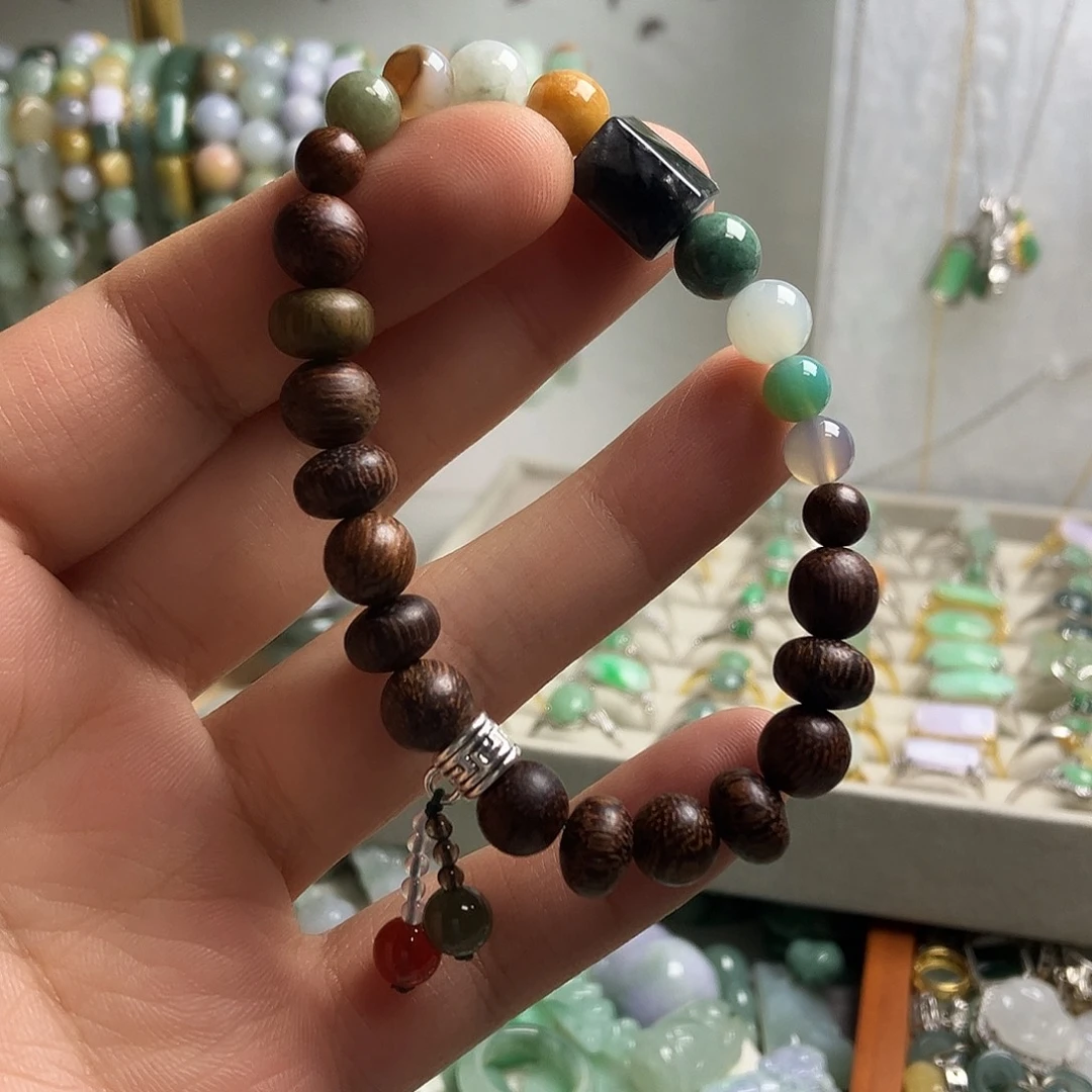 翡翠未镶嵌颈饰01混合珠子串