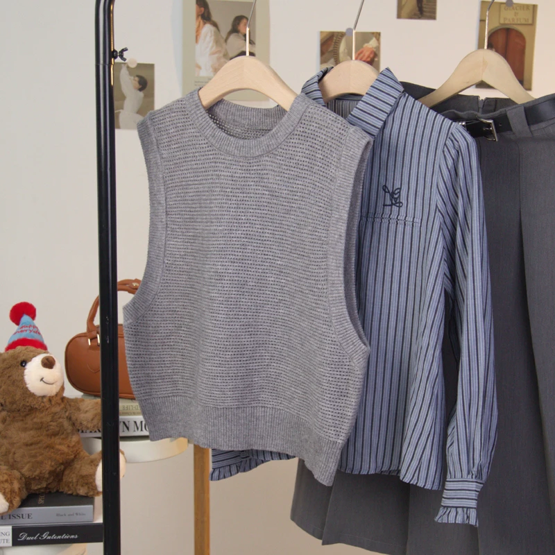 BDX春季穿搭一整套女2025年春秋新款设计感衬衫背心马甲两件套装