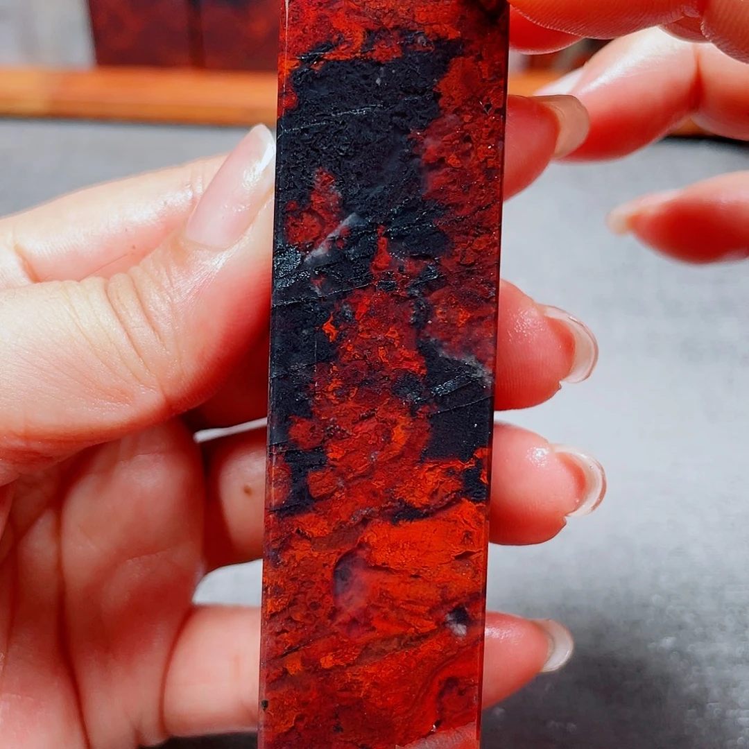【闪购商品】玉桂林鸡血玉印章素章