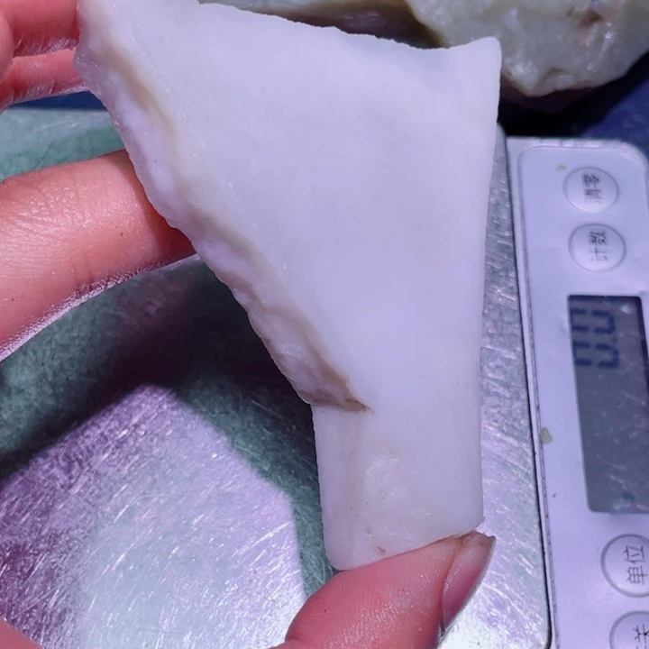 和田玉（糖玉）未镶嵌珠宝半成品
