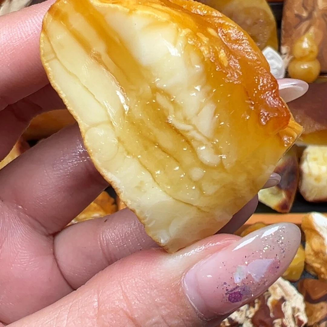 定制琥珀未镶嵌蜜蜡