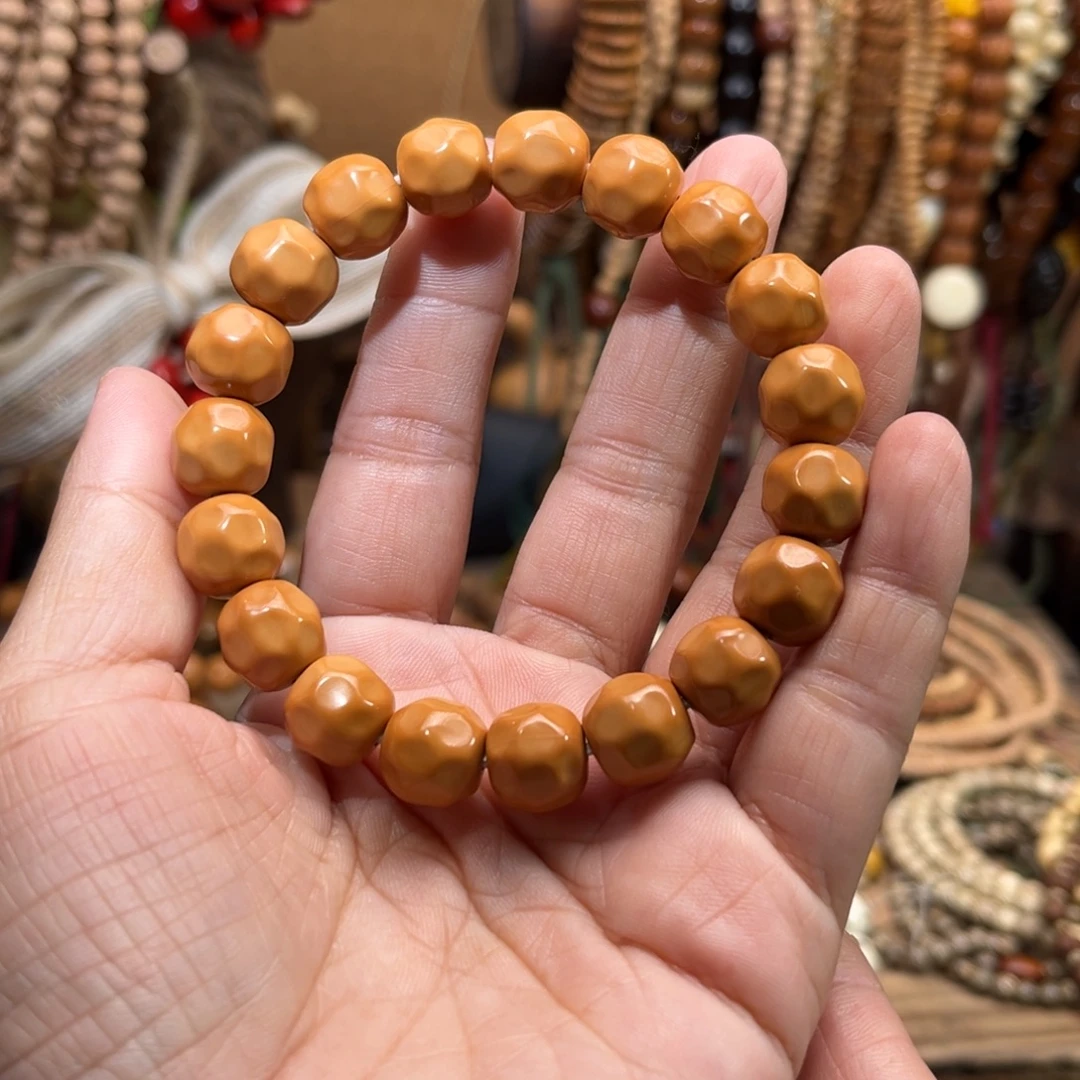 三***吉草珠菩提吊坠菩提