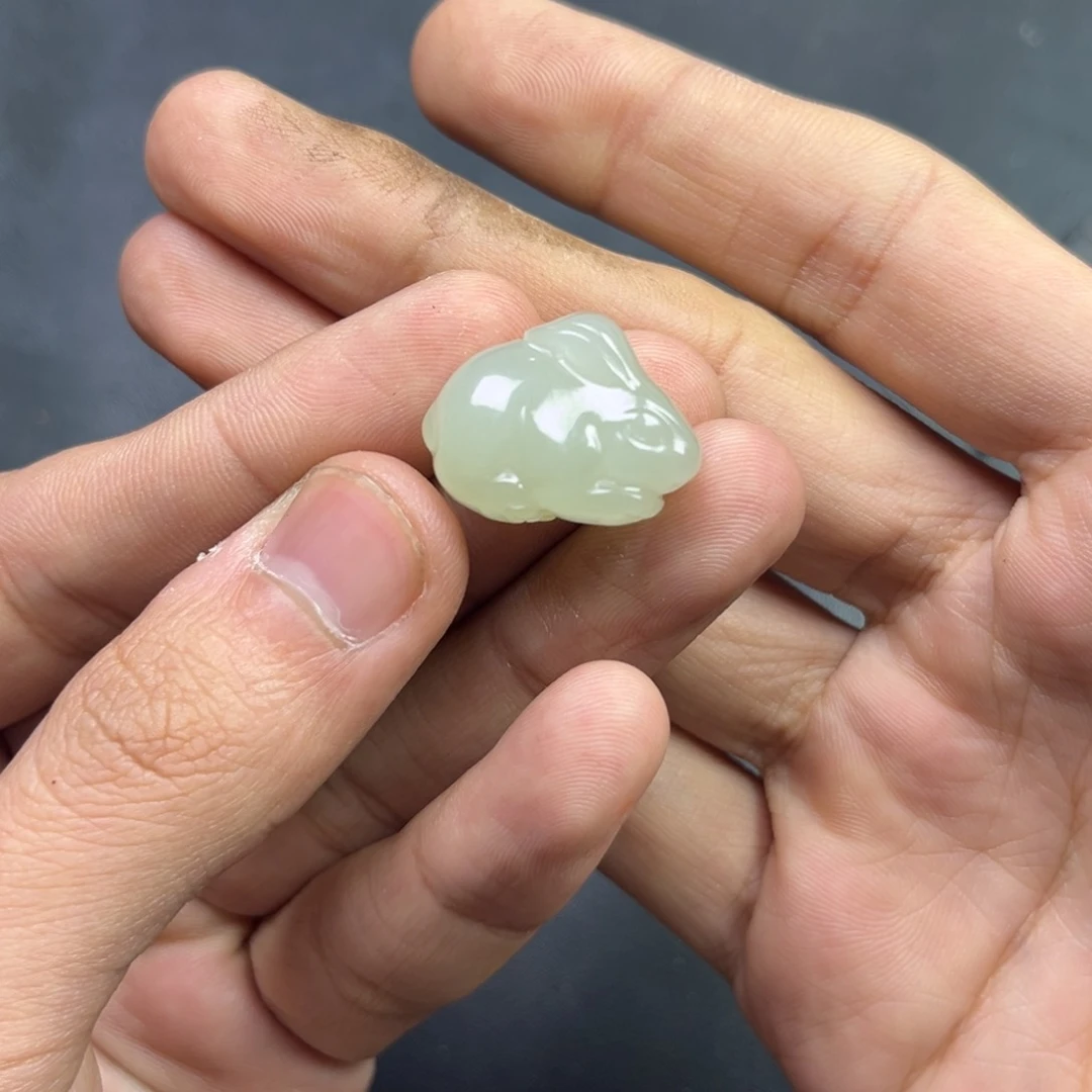 和田玉颈饰未镶嵌多样性手工兔子