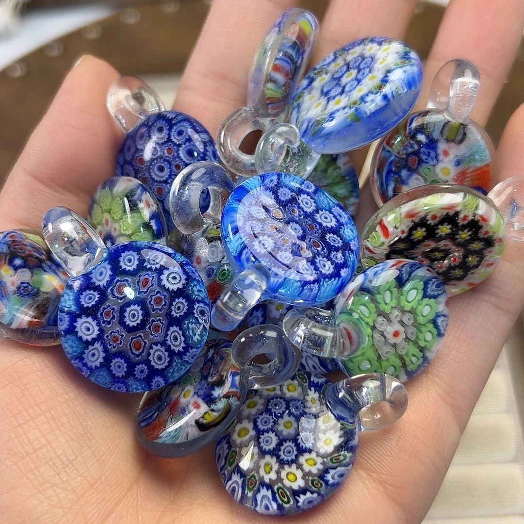 琉璃铁合金挂件一颗