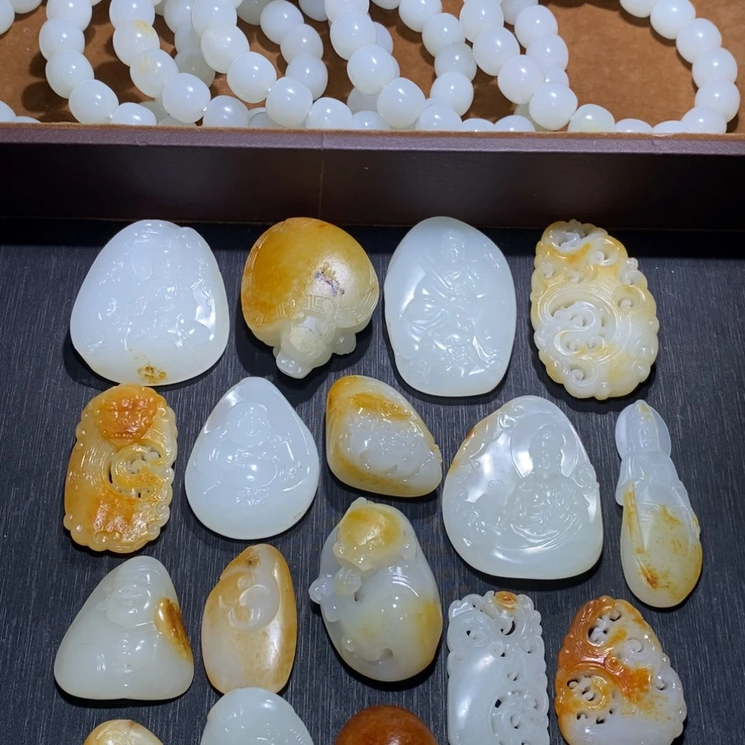 未镶嵌和田玉挂件