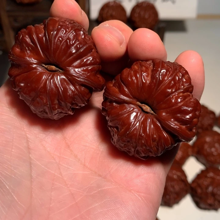 元***哥吊坠桃核南瓜8WCH#00#