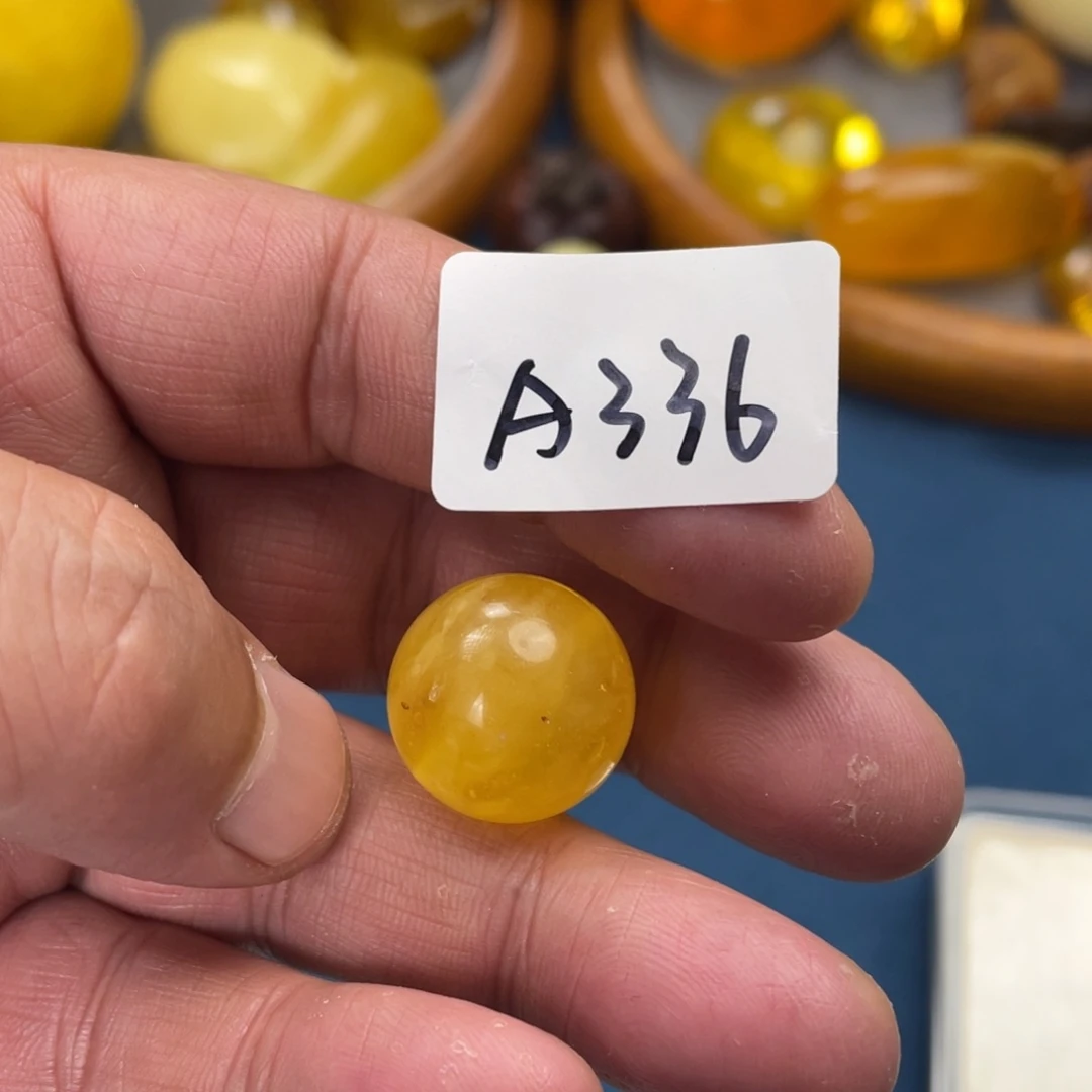 手链琥珀未镶嵌多样性发，发其中一件