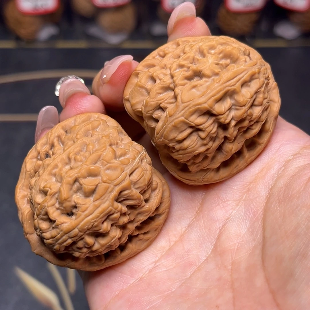 吊坠文玩核桃全品红锦鲤45