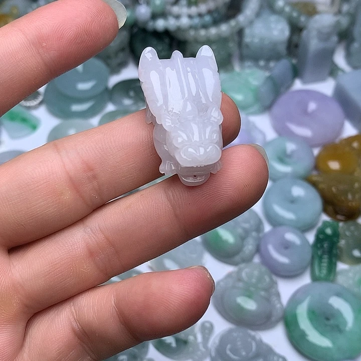 翡翠未镶嵌颈饰天然翡翠