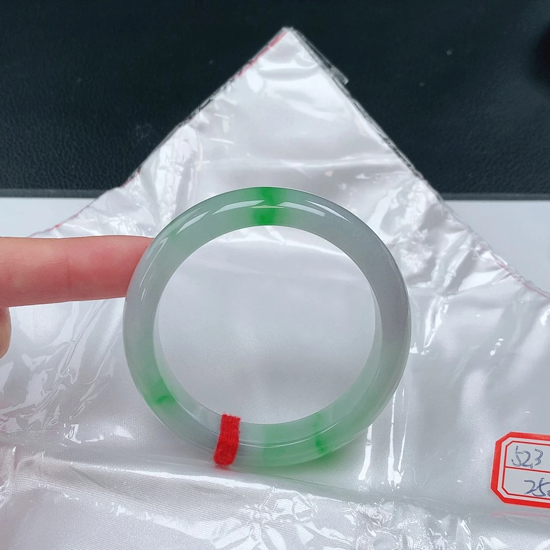 未镶嵌手镯翡翠509