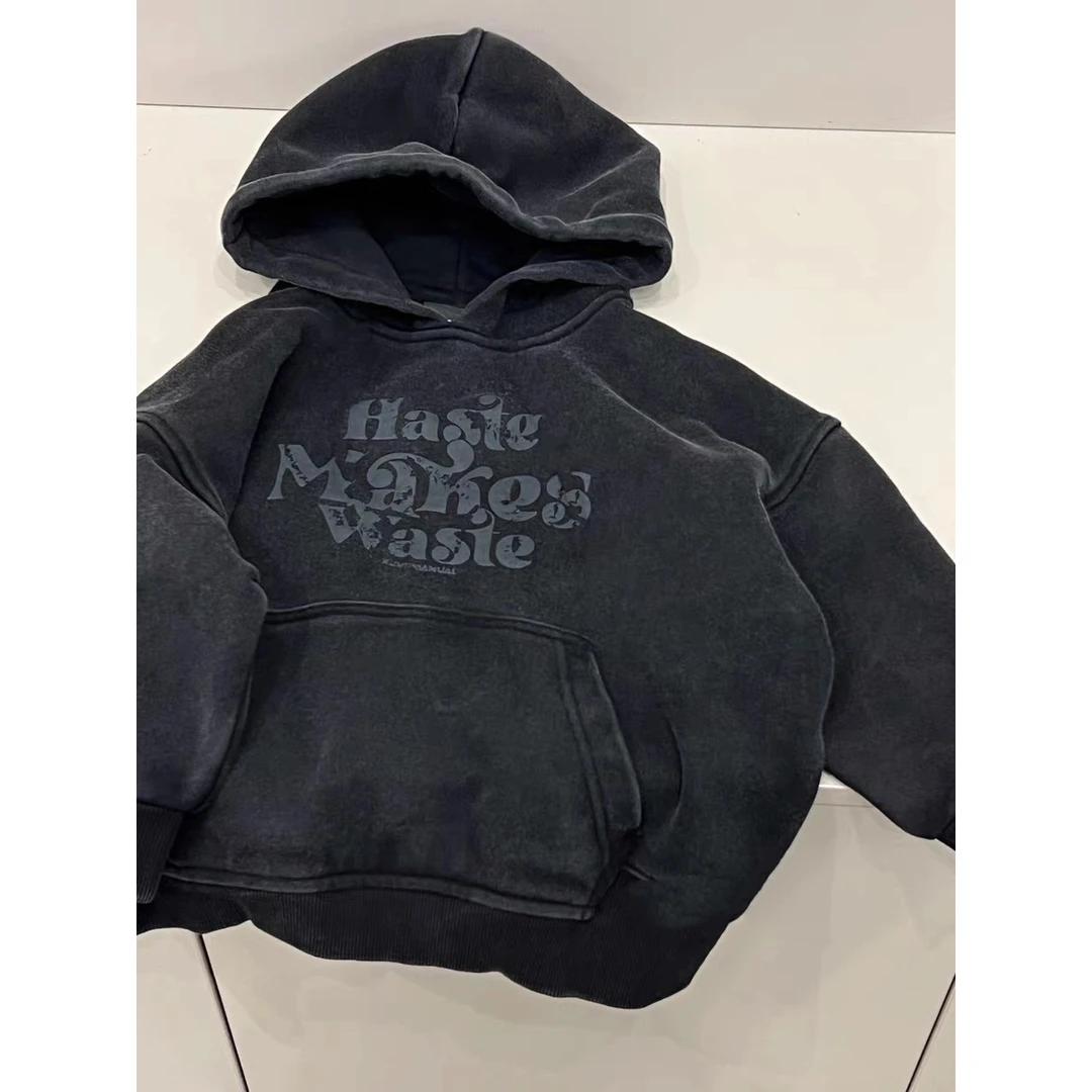 九九子【年货福利】-韩国设计师款连帽卫衣 V704