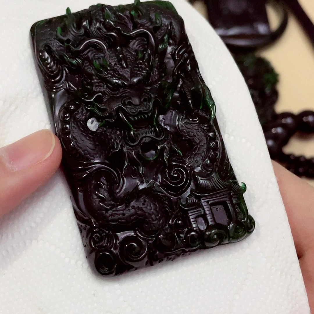 翡翠颈饰未镶嵌永*翡翠