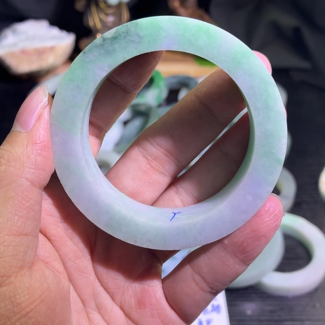 定制翡翠未镶嵌天然翡翠A货毛胚手镯定制